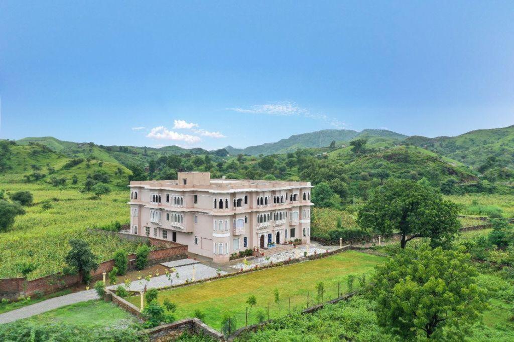 Jag Aravali Resort Udaipur By Naina Staycation - Best For Corporate Events - Family Parties - Mice エクステリア 写真