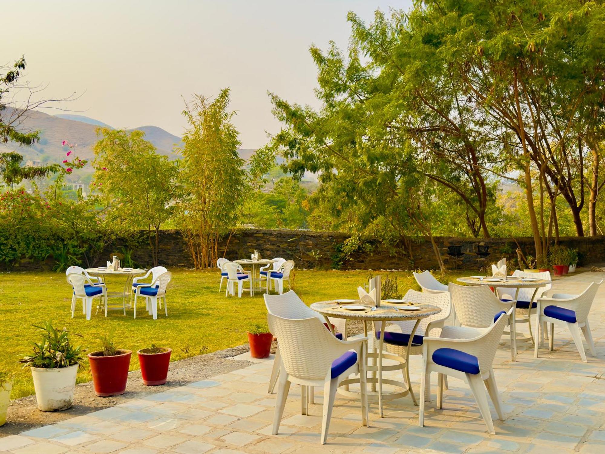 Jag Aravali Resort Udaipur By Naina Staycation - Best For Corporate Events - Family Parties - Mice エクステリア 写真