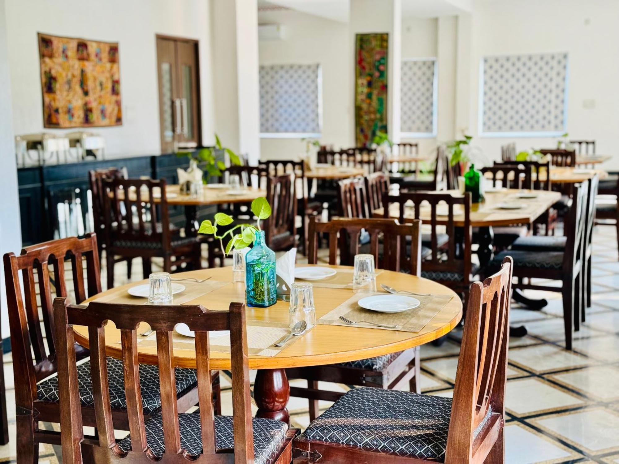 Jag Aravali Resort Udaipur By Naina Staycation - Best For Corporate Events - Family Parties - Mice エクステリア 写真
